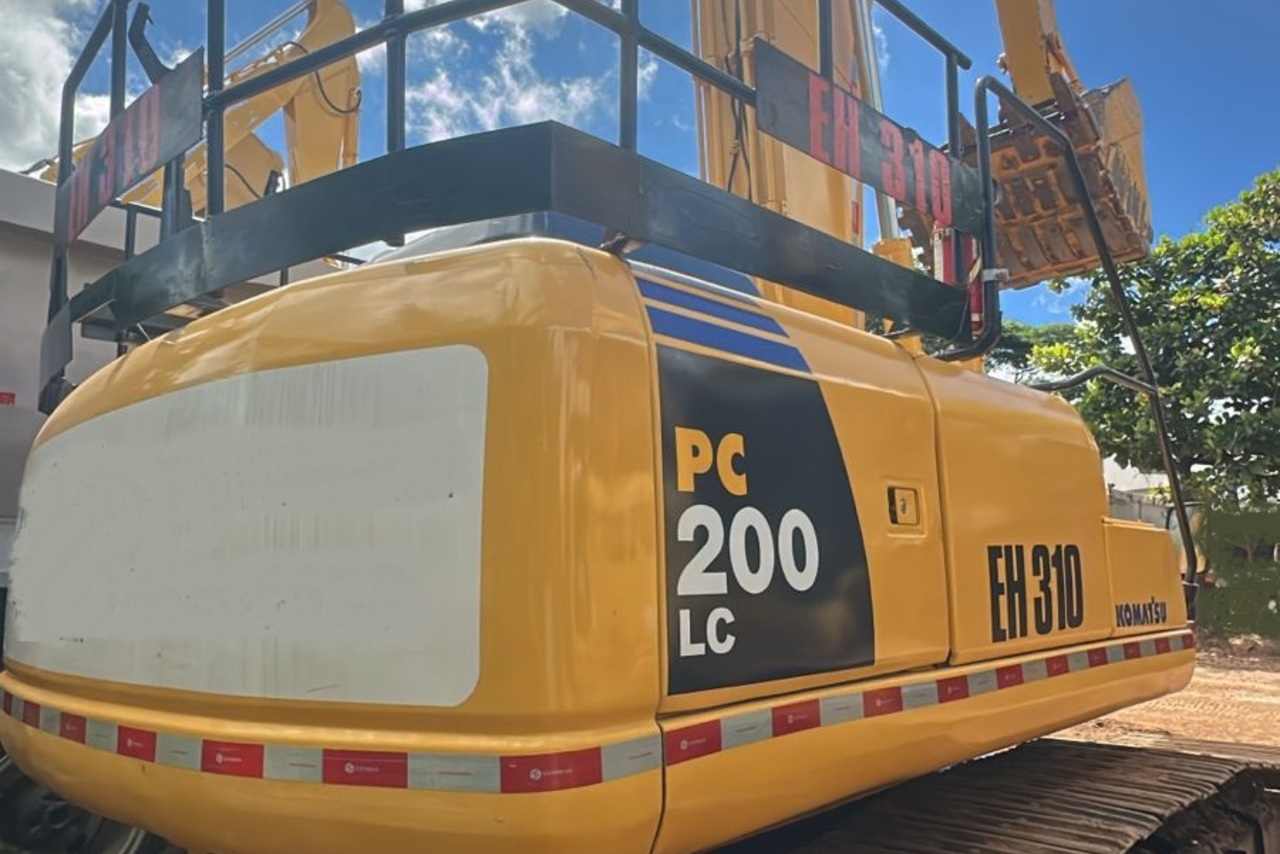 Komatsu PC200 - 17/17 2
