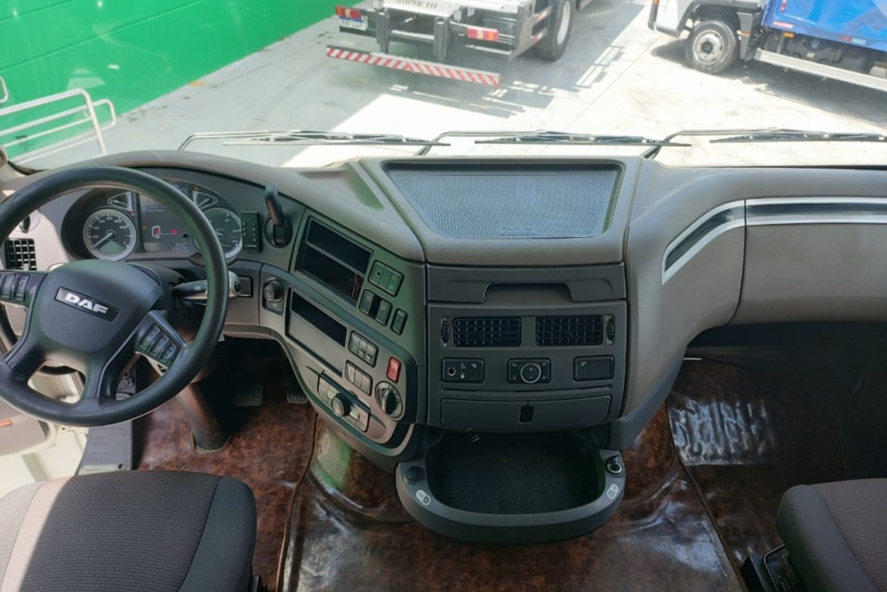 DAF XF 530  - 22/22 8