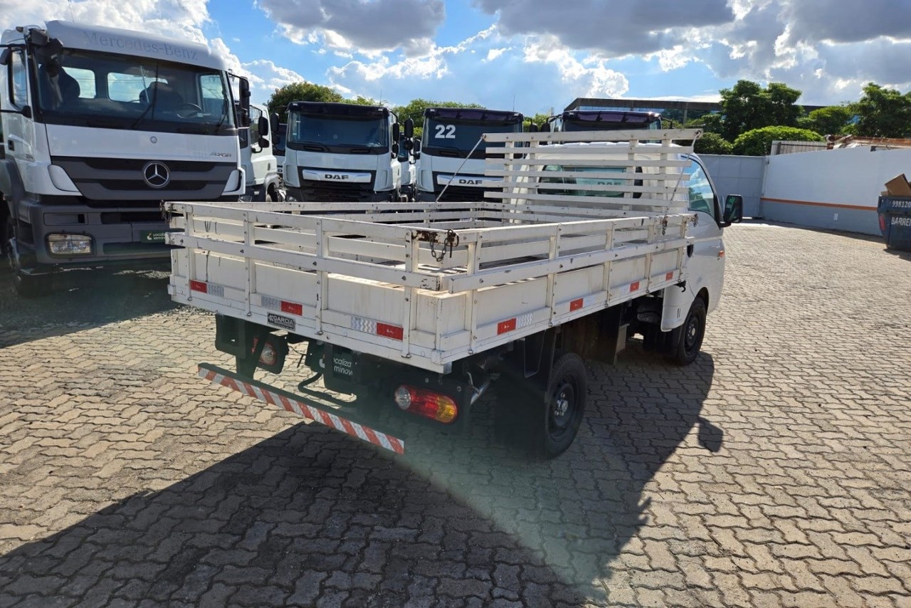 Hyundai HR - 21/22 14