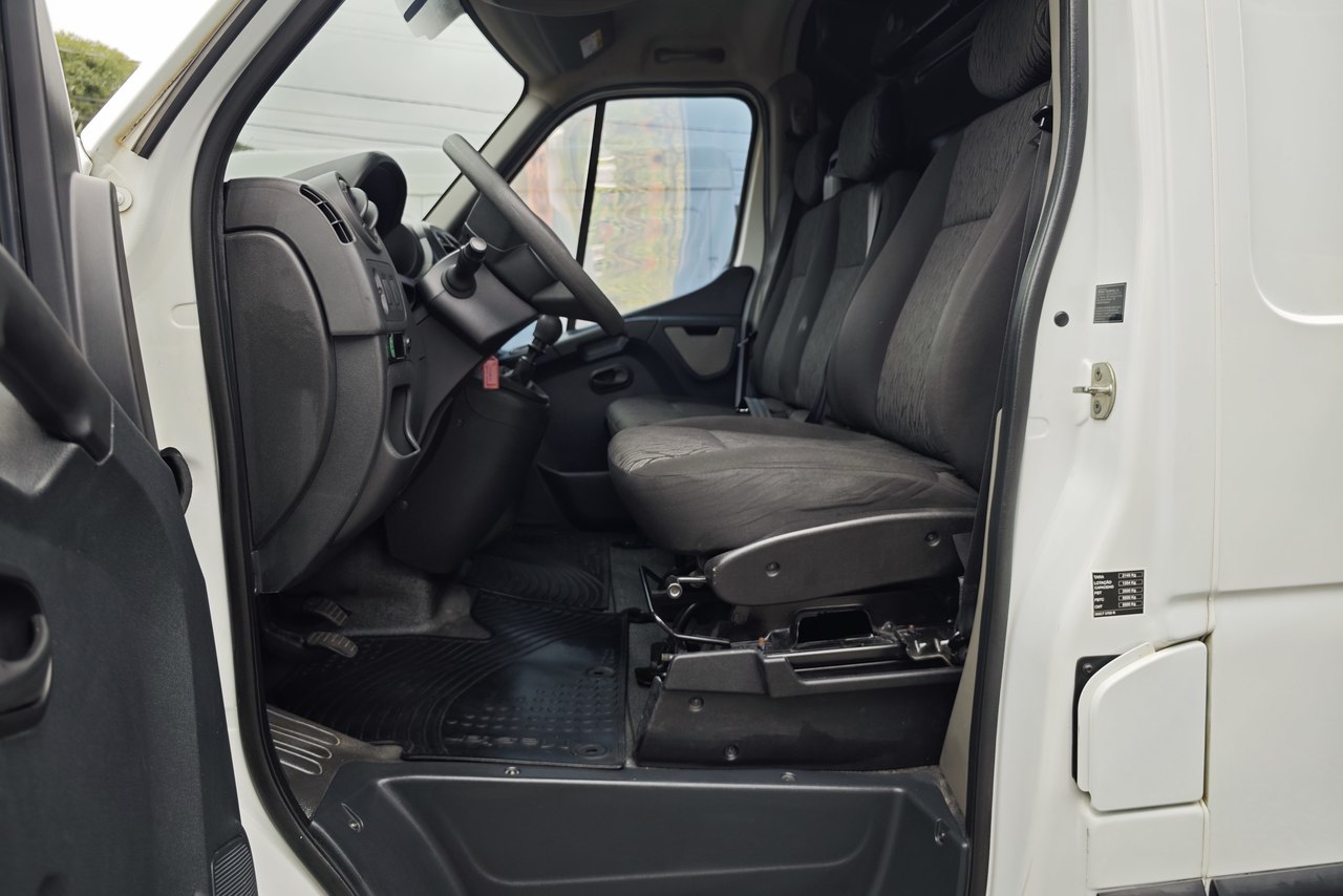 Renault Master Furgão - 19/20 6