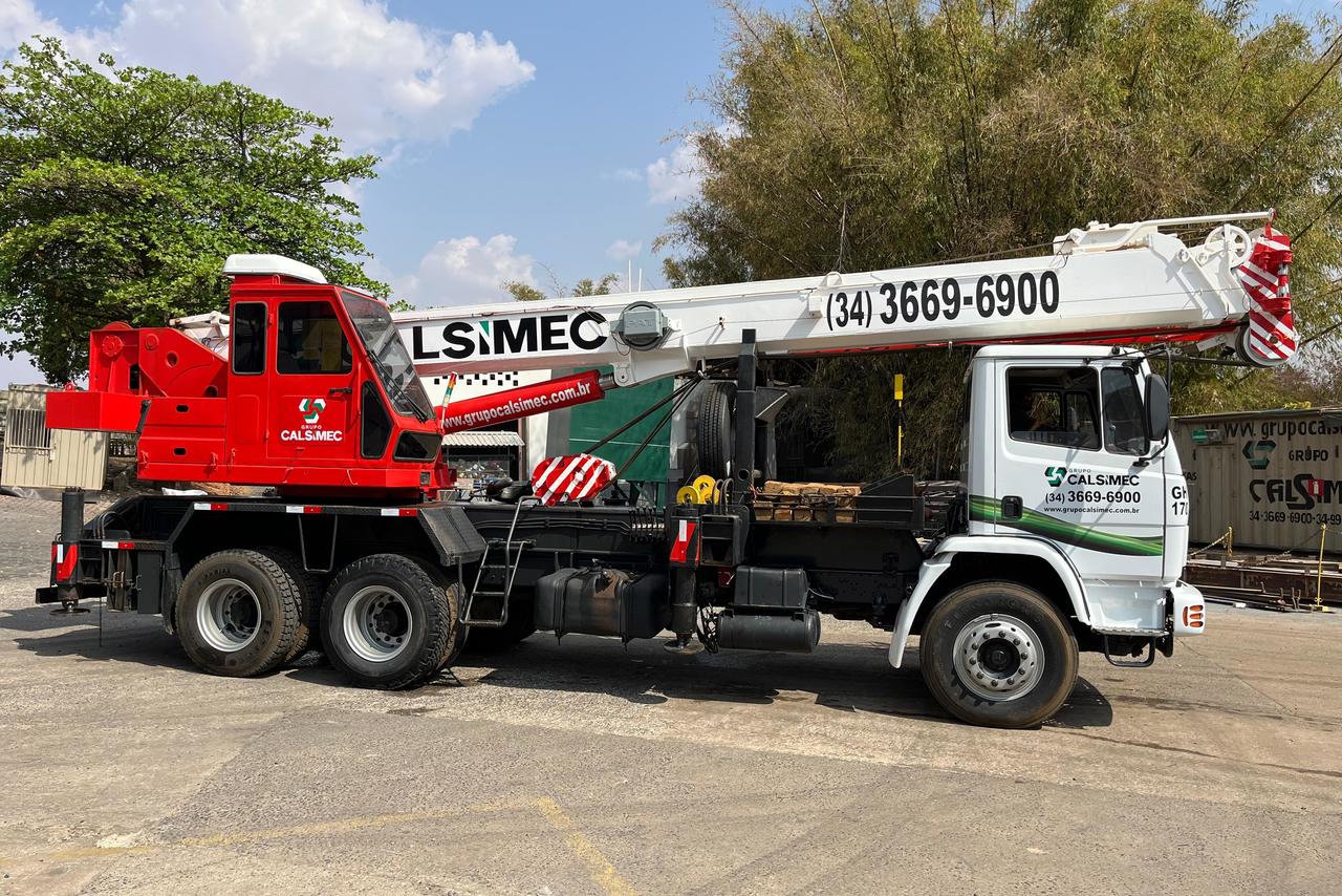 Mercedes Benz Atego 2423 - 05/06 5