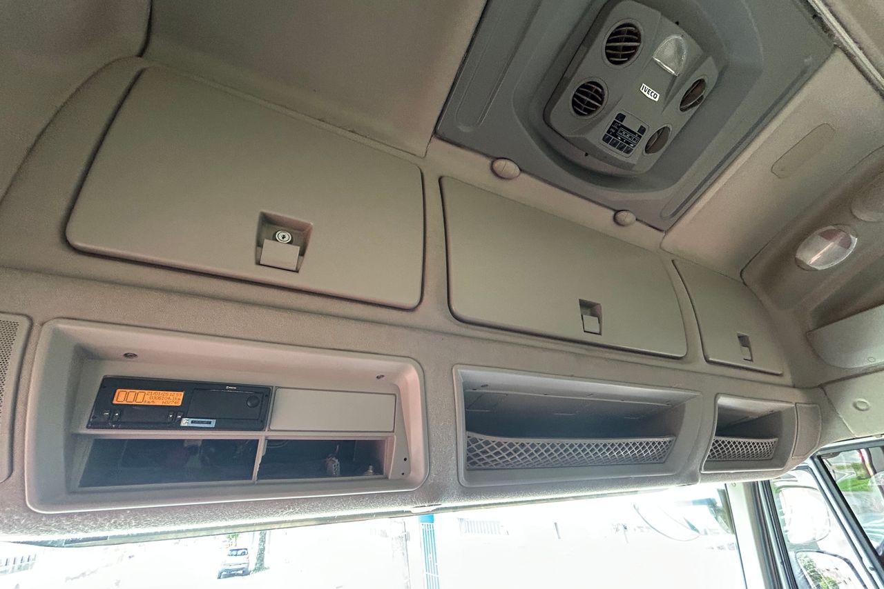 Iveco Hi Way 560 - 21/22 25