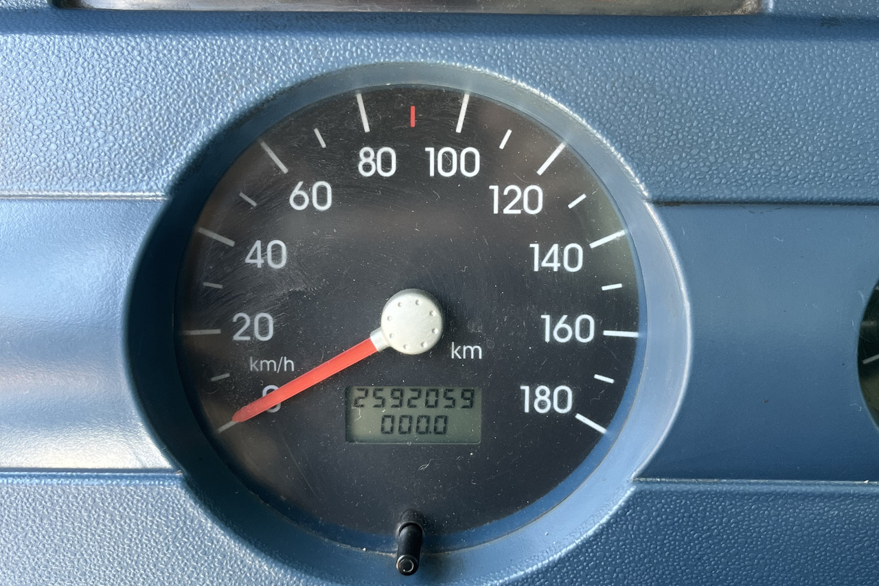 Volkswagen VW 9150 - 11/12 13