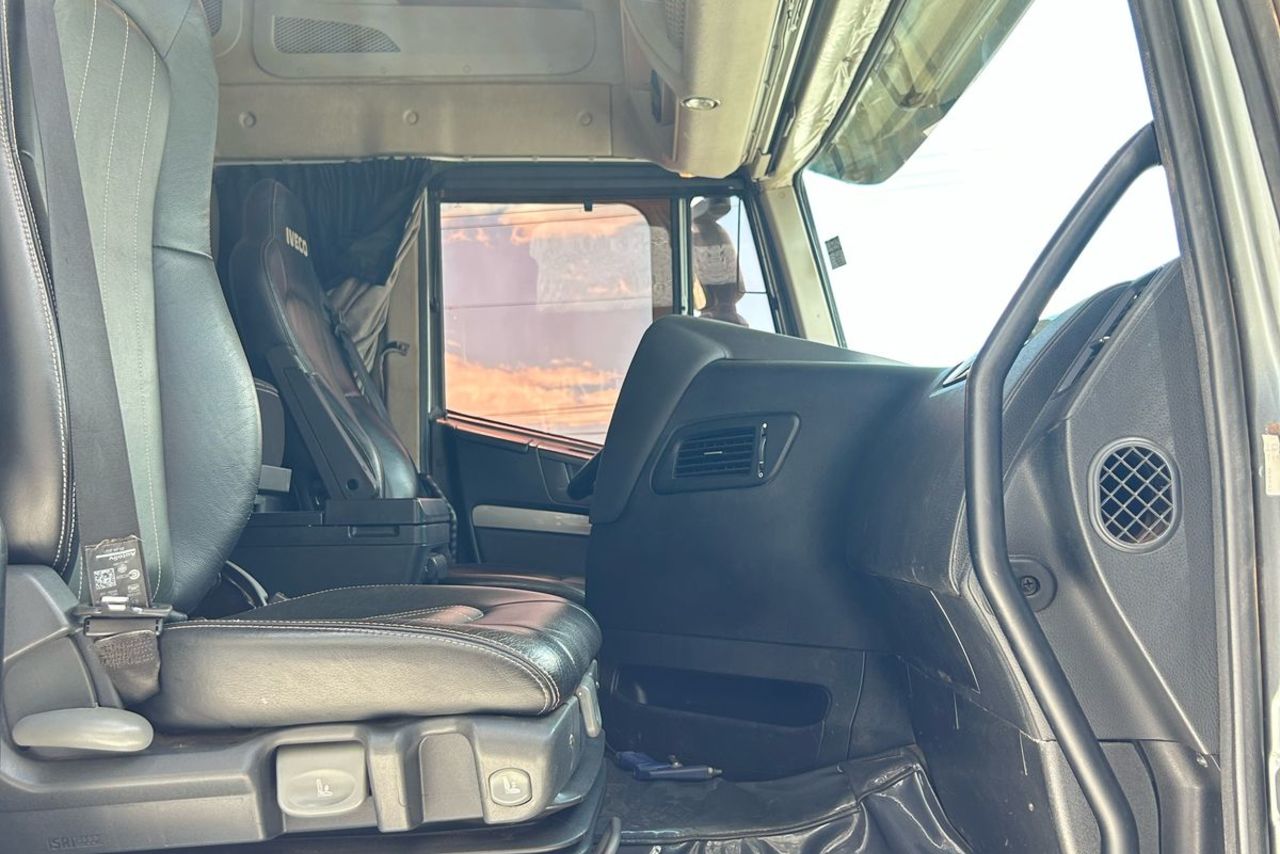 Iveco Hi Way 560 - 21/22 12