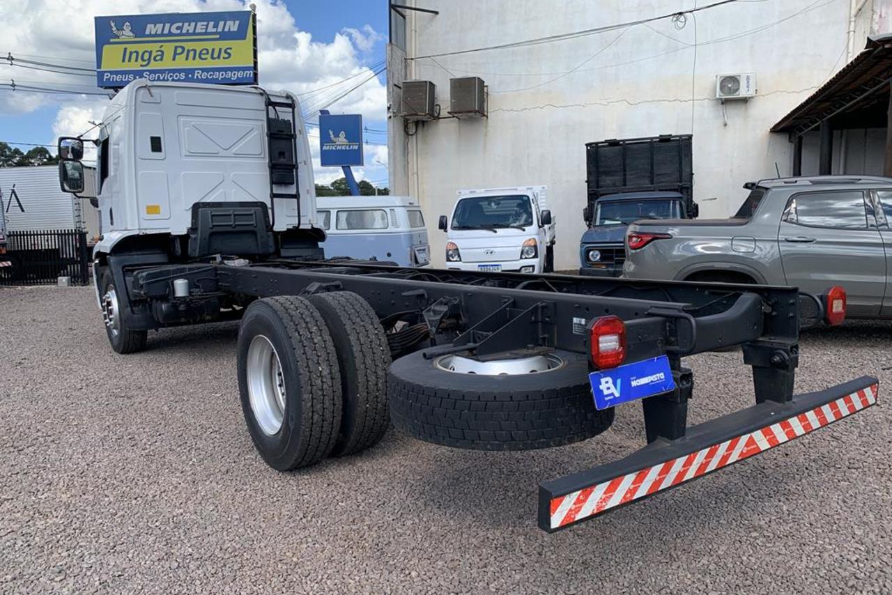 Ford Cargo1723 - 13/13 5