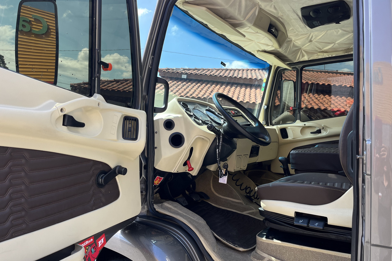 Mercedes Benz MB 1620 - 07/07 15
