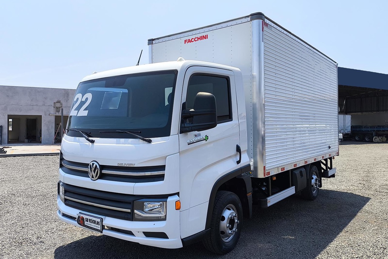 Volkswagen Delivery Express DRC 4X2 - 21/22 5