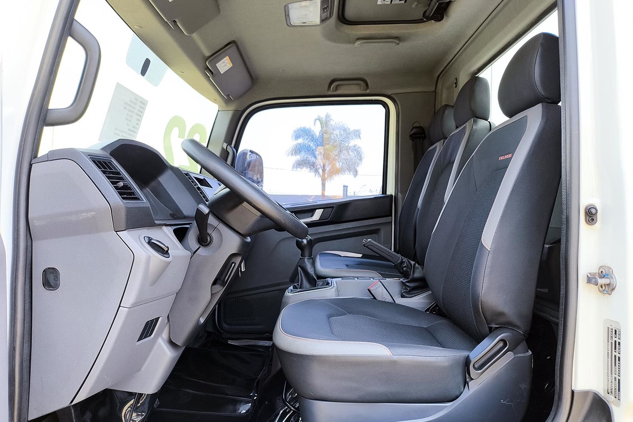 Volkswagen Delivery Express DRC 4X2 - 21/22 6