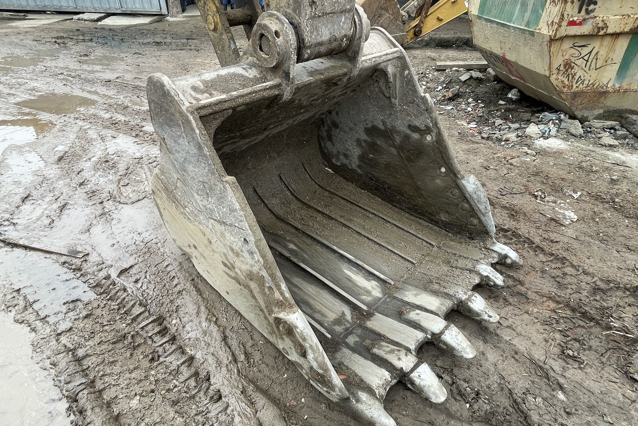 Caterpillar 320 DL - 10/10 15