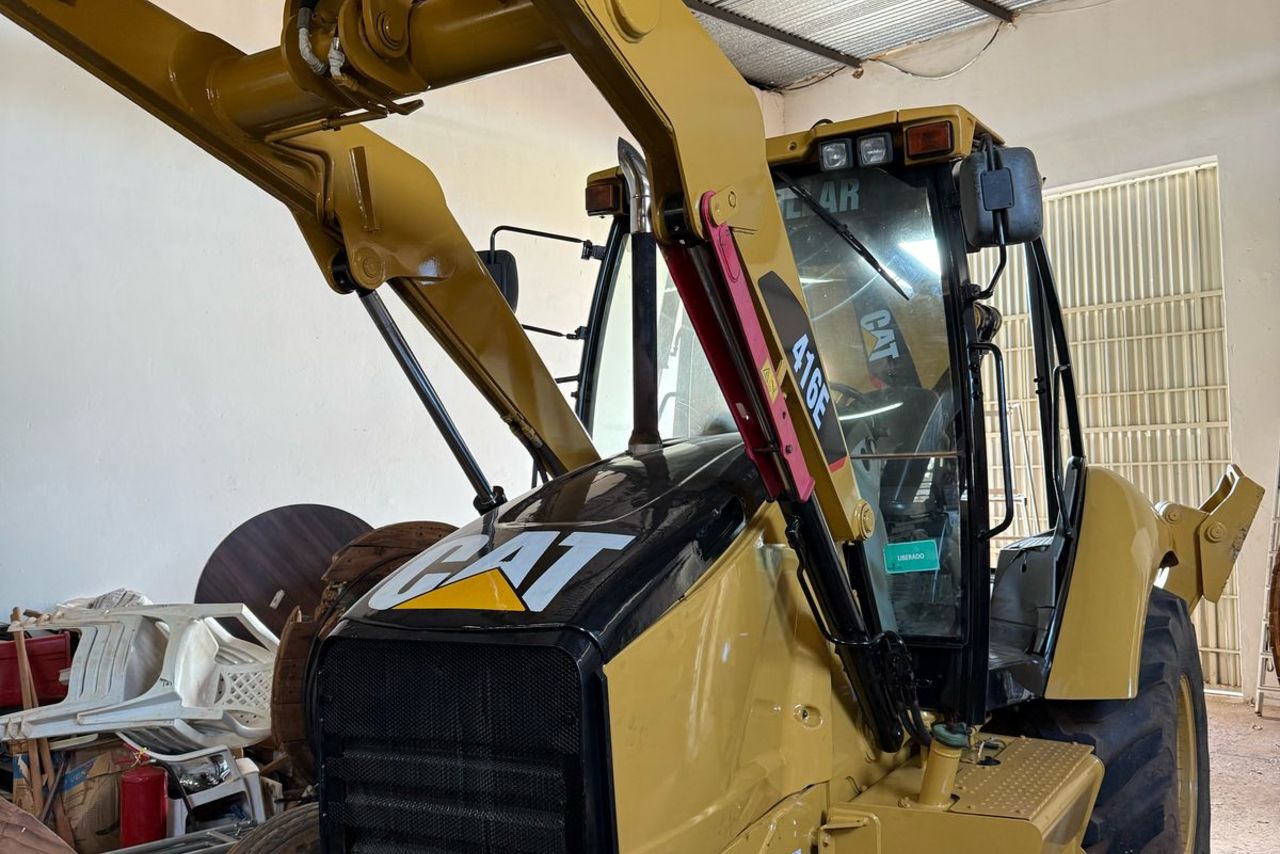 Caterpillar 416E - 09/09 2