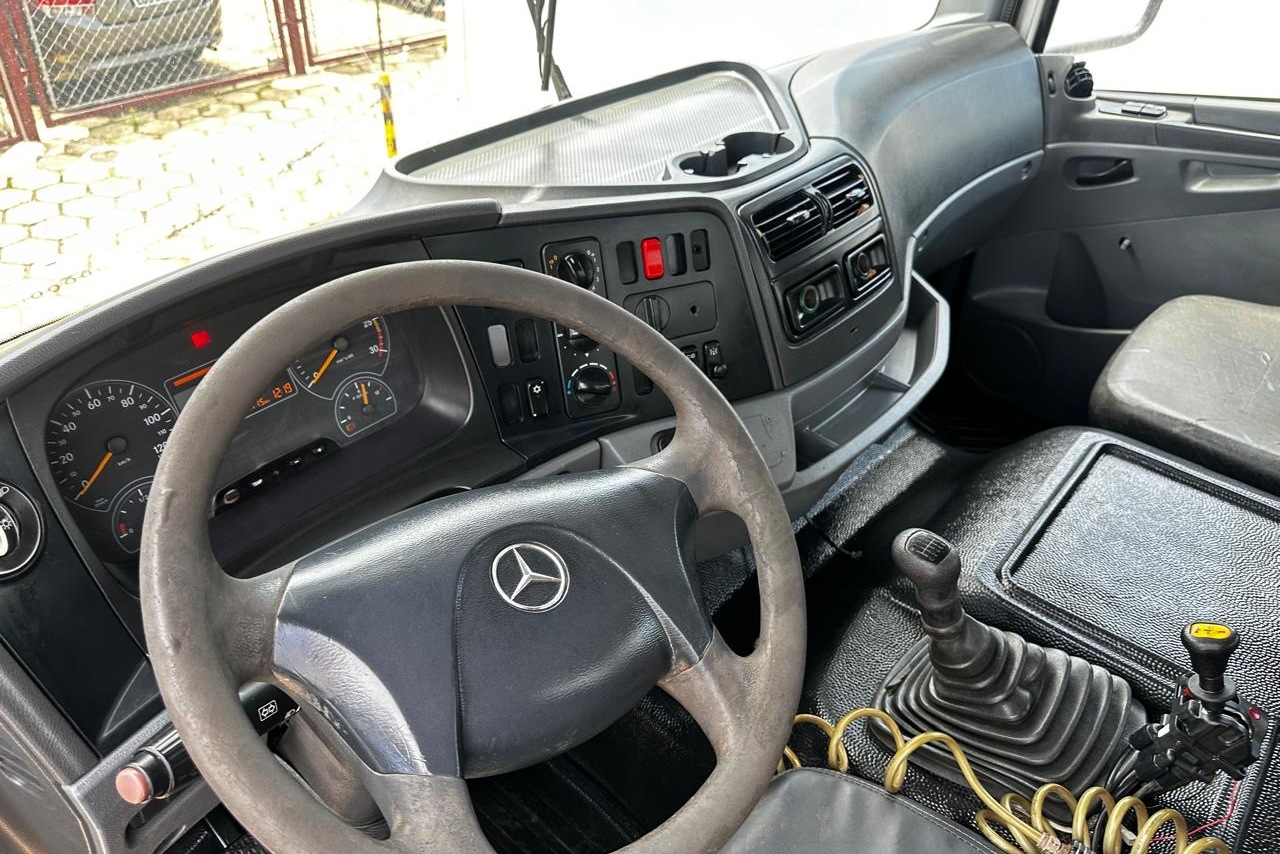 Mercedes Benz Axor 2831 - 12/12 13
