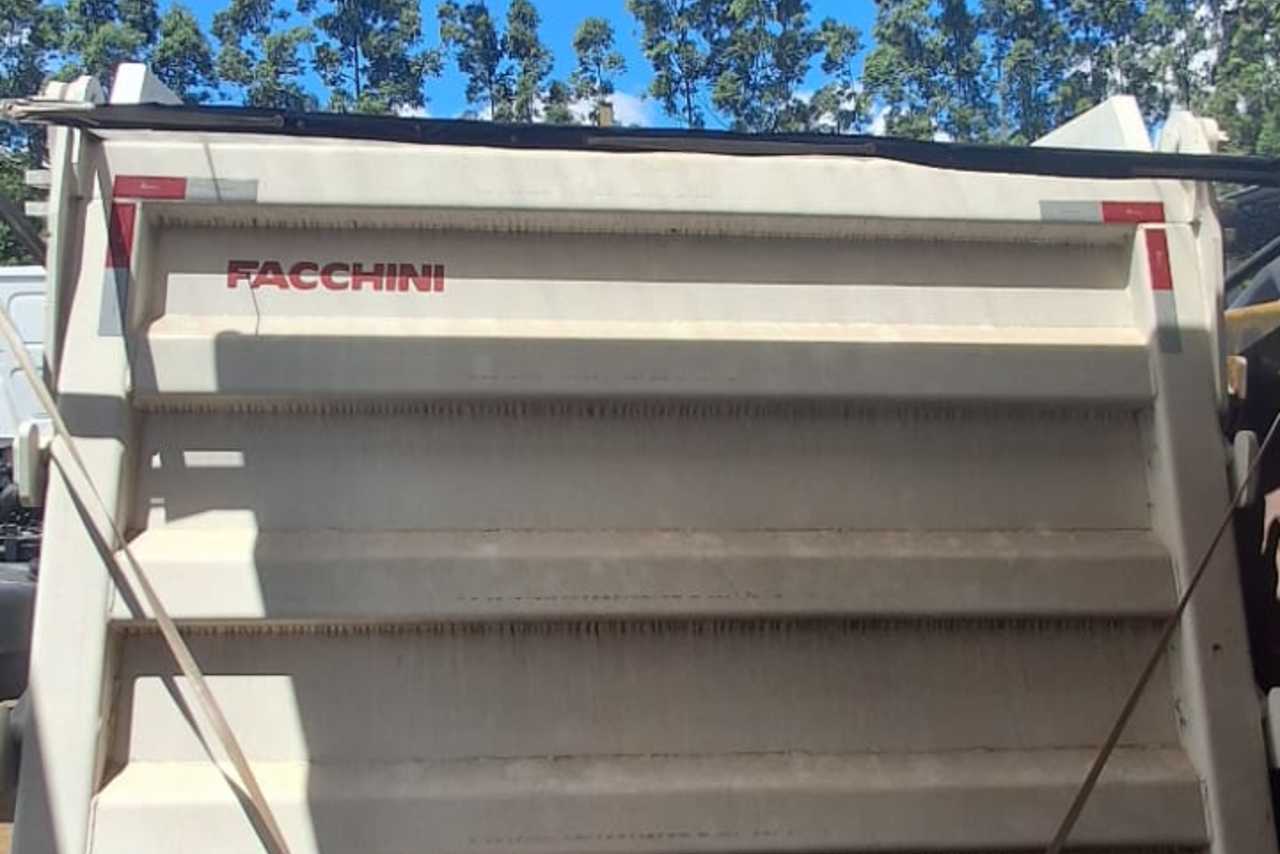 Facchini Caçamba - 23/23 5
