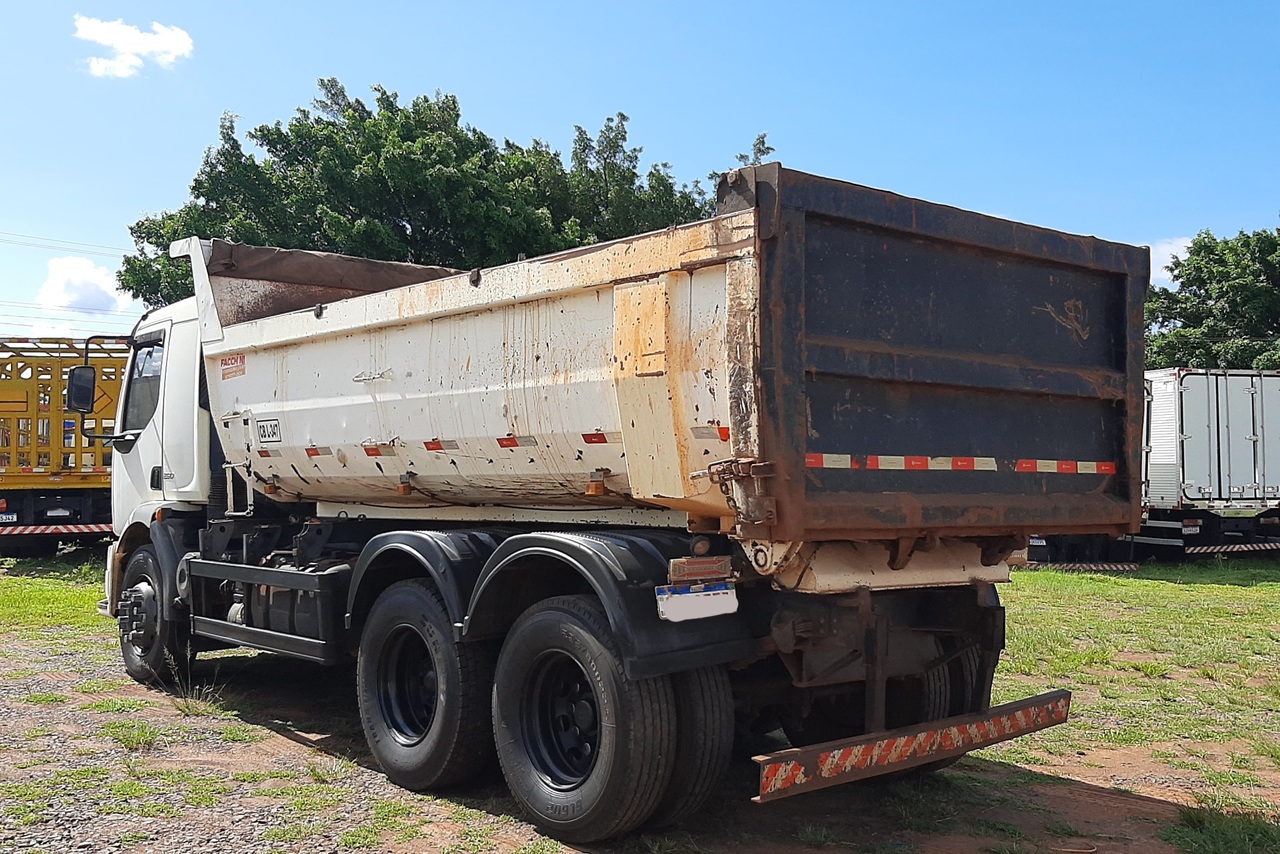 Volvo VM260 - 11/11 3