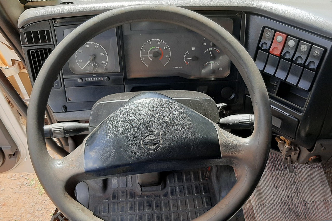 Volvo VM260 - 11/11 7