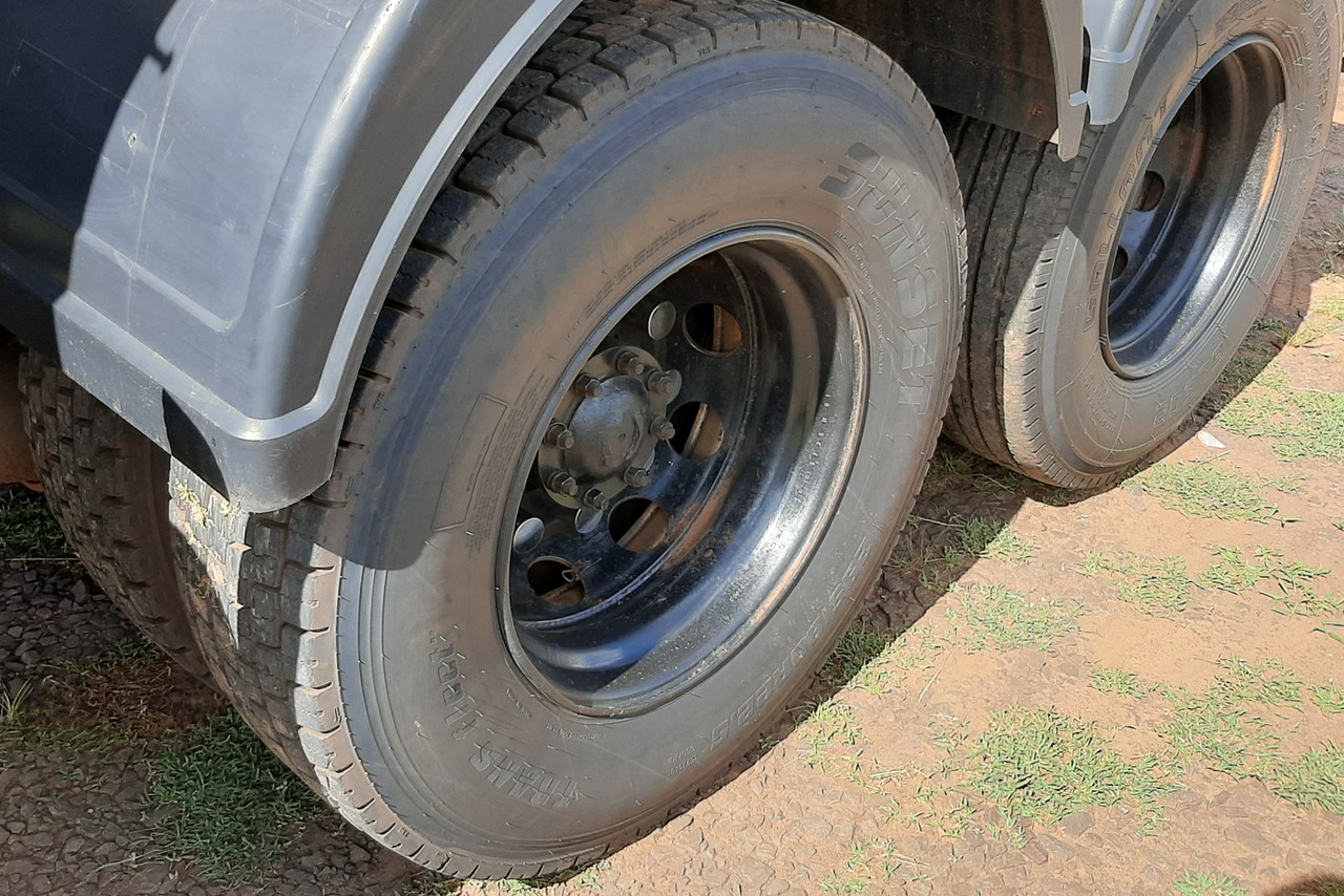Volvo VM260 - 11/11 11