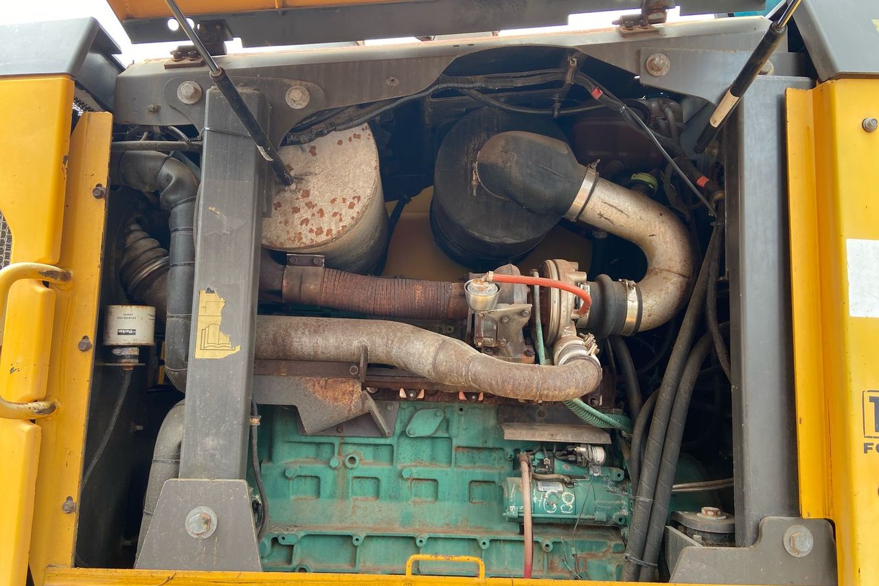 Volvo G940 - 10/10 10