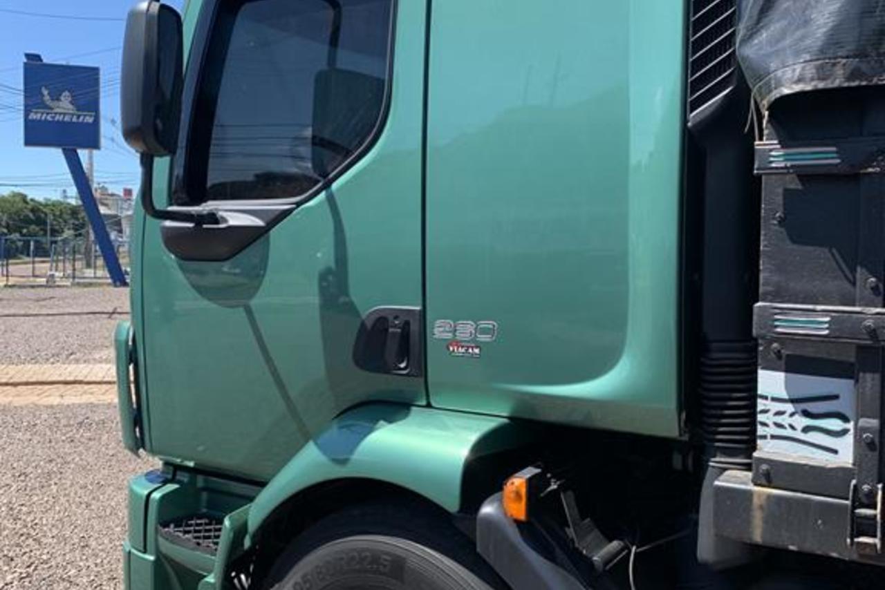 Volvo VM260 - 09/10 2