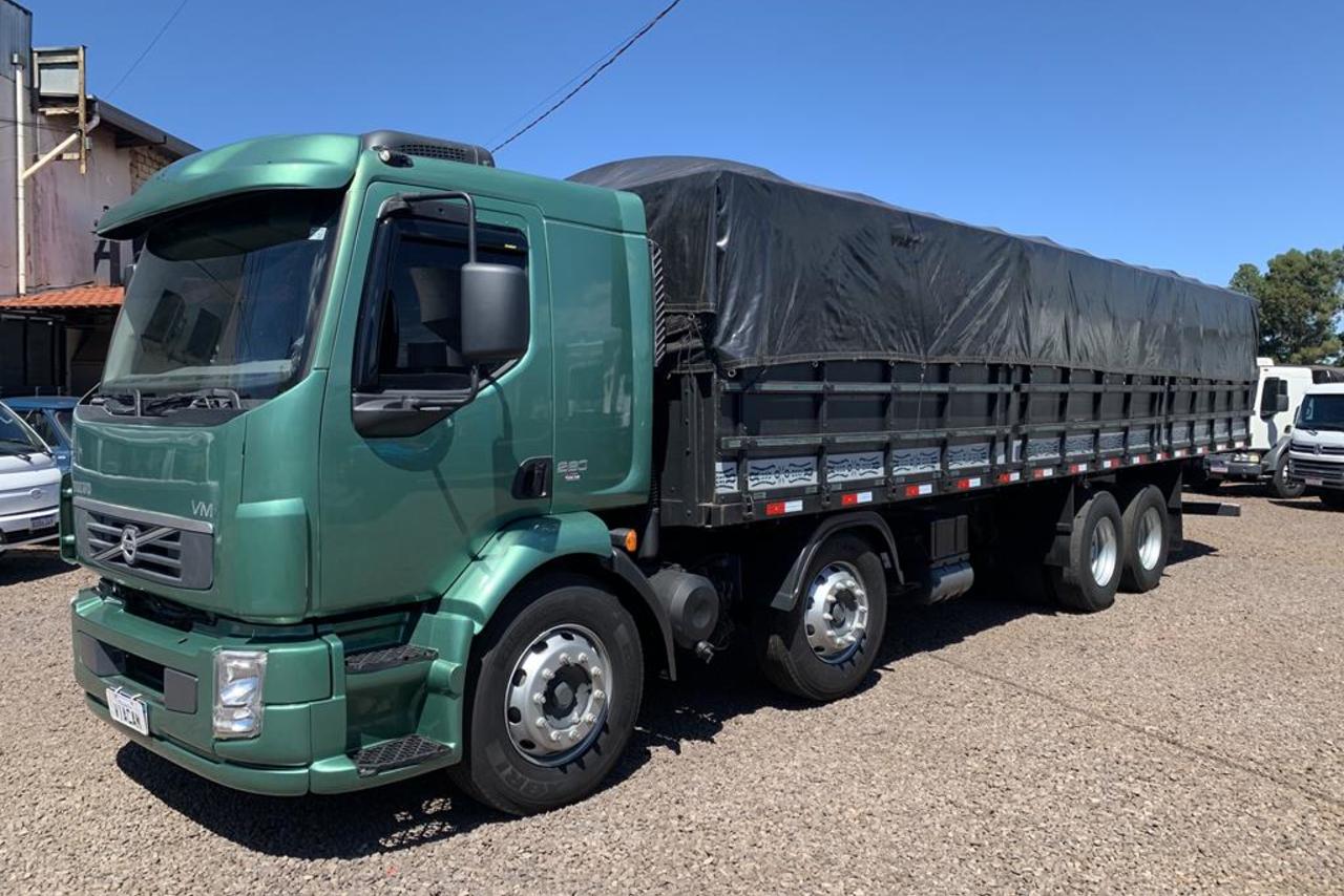 Volvo VM260 - 09/10 4