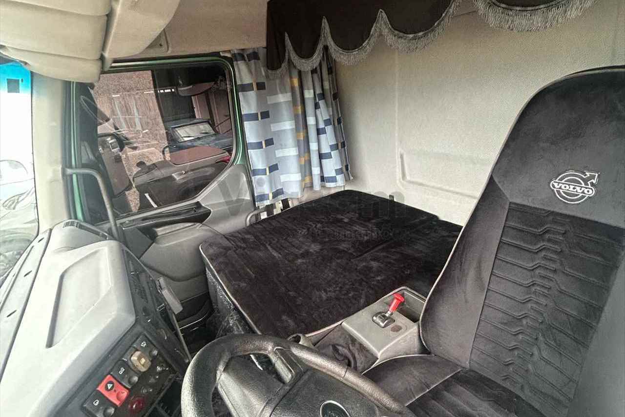 Volvo VM260 - 09/10 9