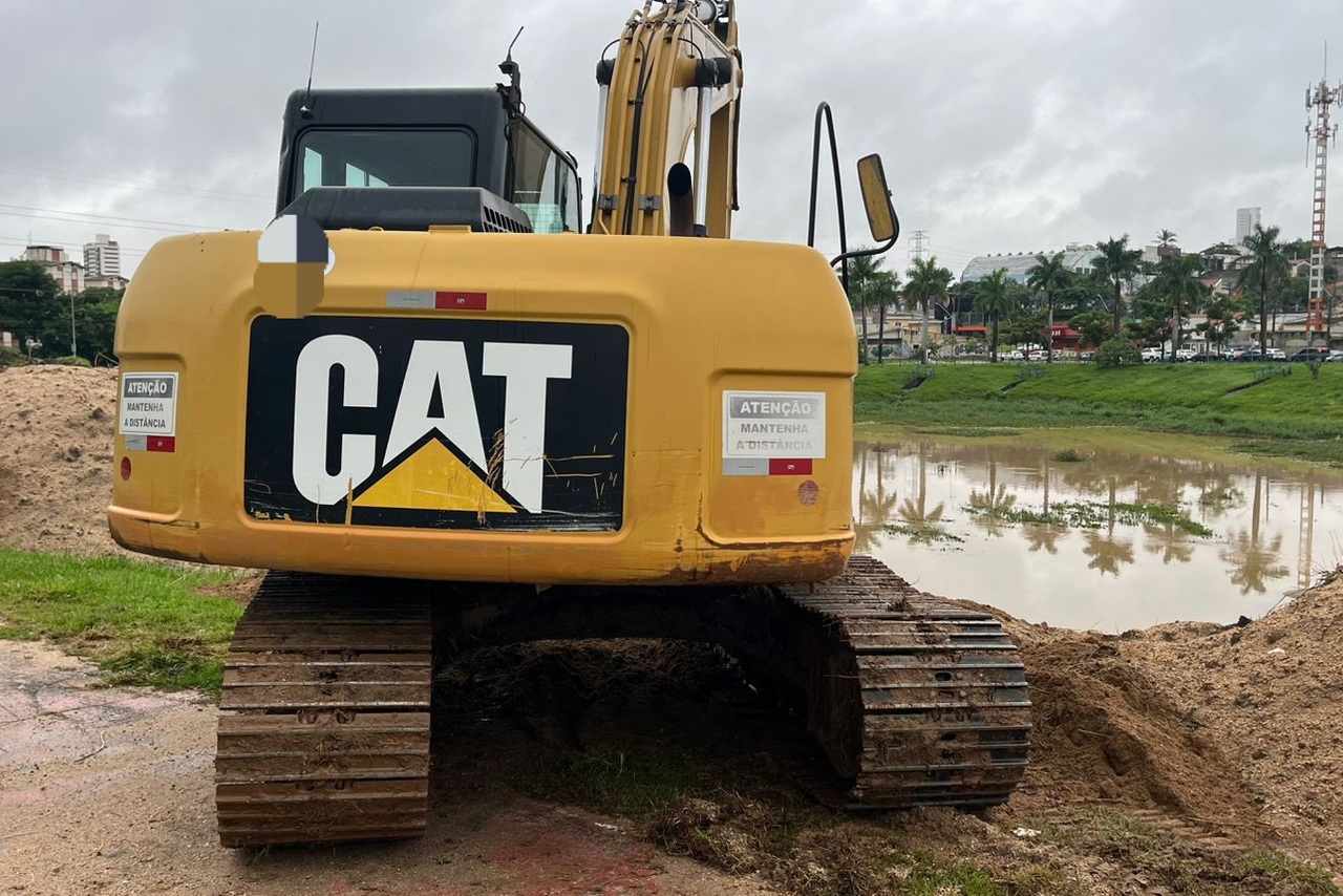 Caterpillar  312 - 15/16 7
