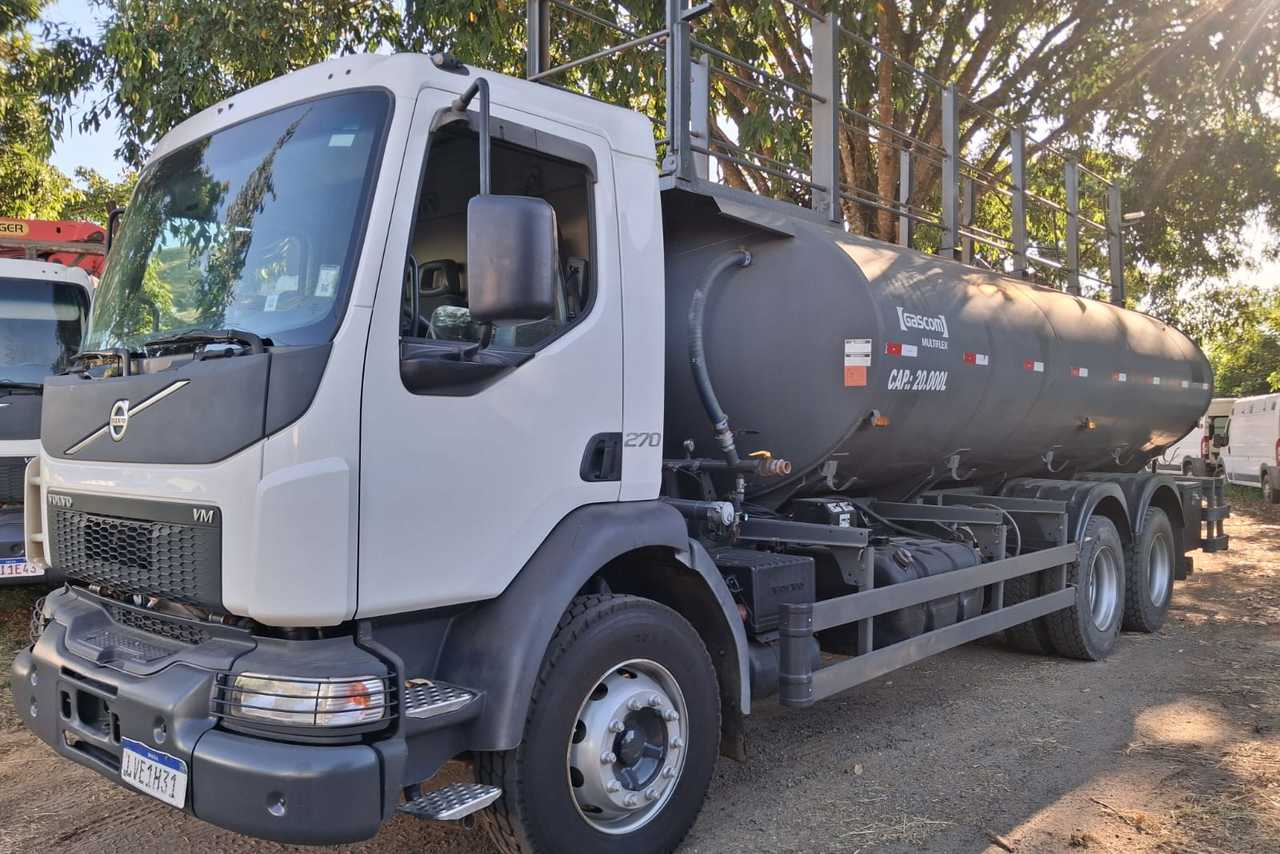 Volvo VM 270 - 19/20 6