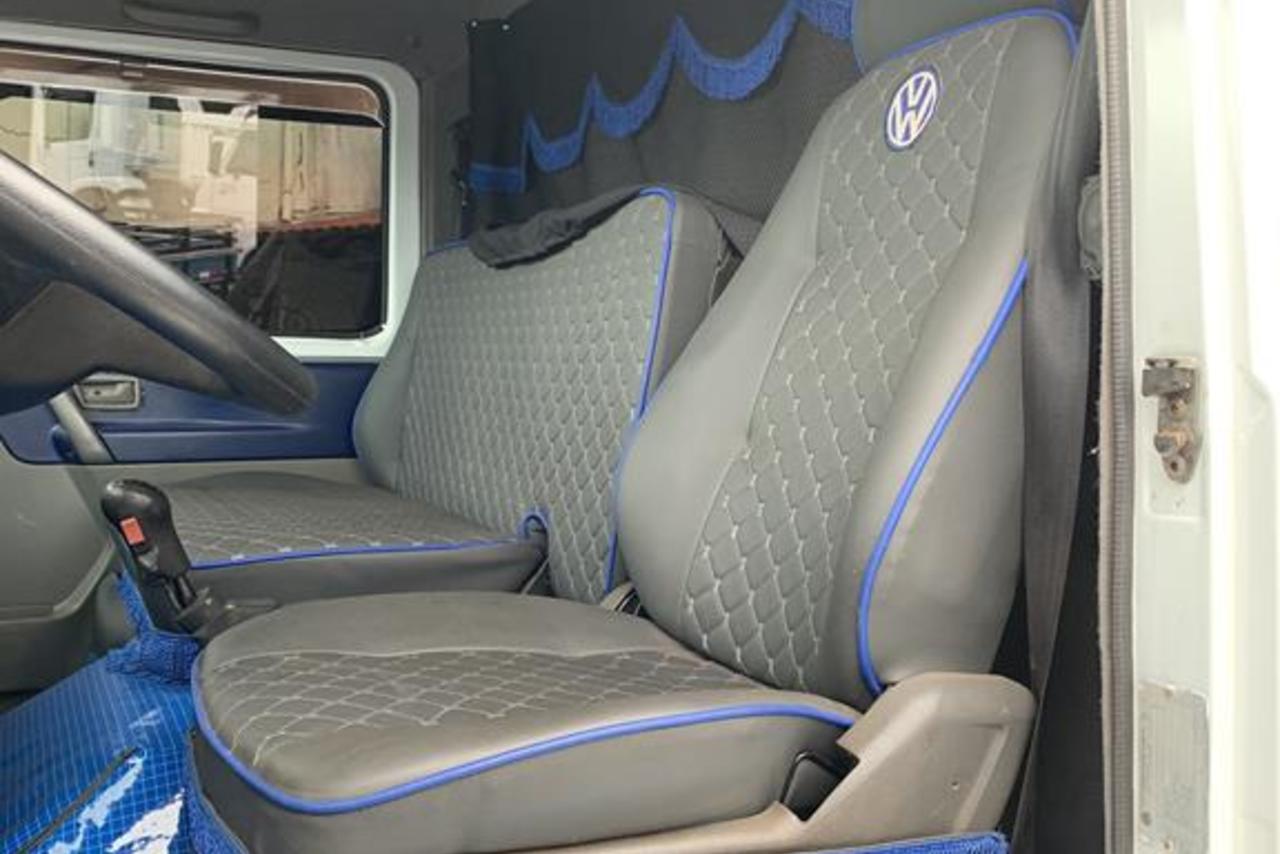Volkswagen 24 220 - 06/07 8