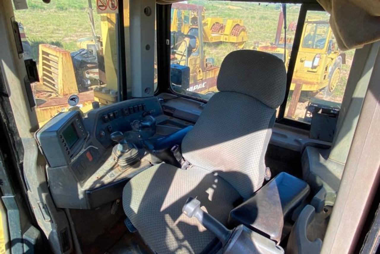 Caterpillar D8T - 08/08 2