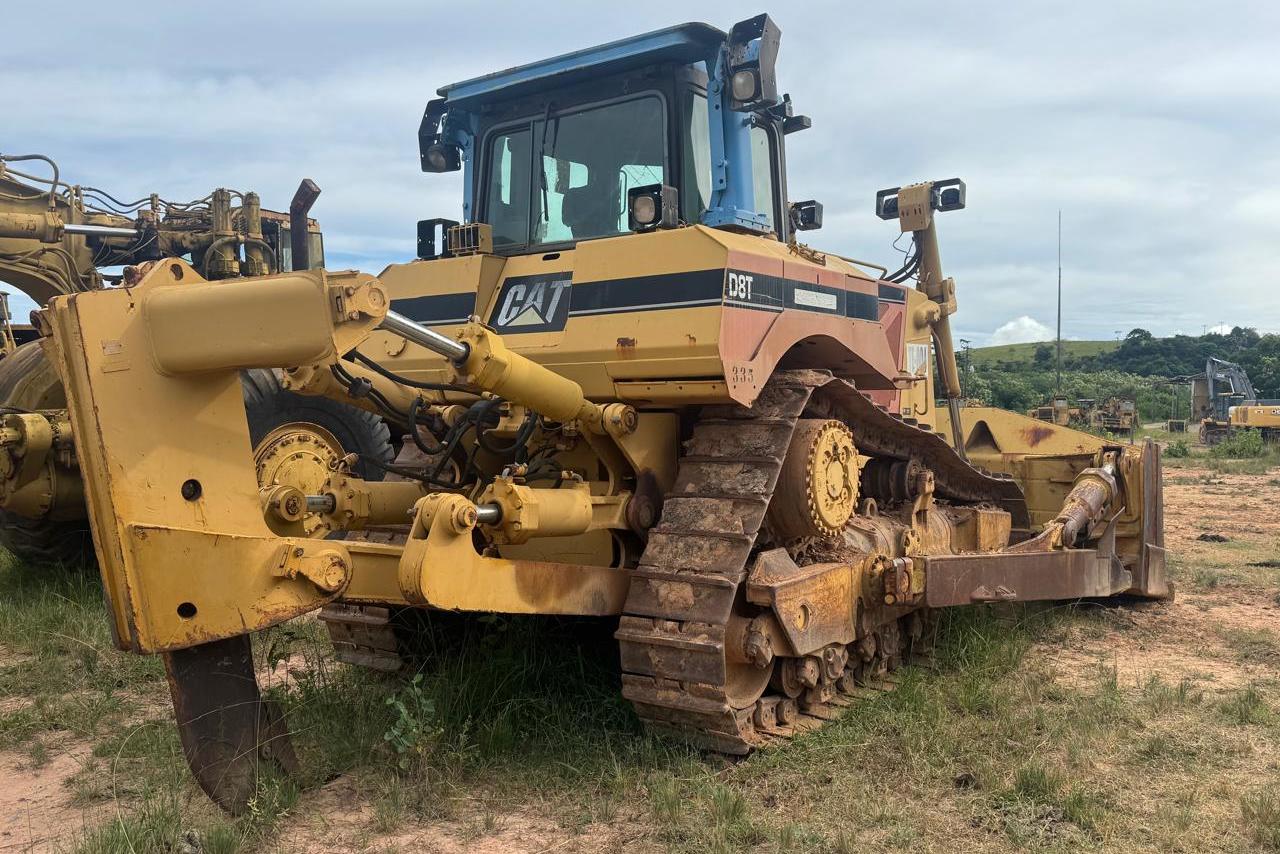 Caterpillar D8T - 08/08 4