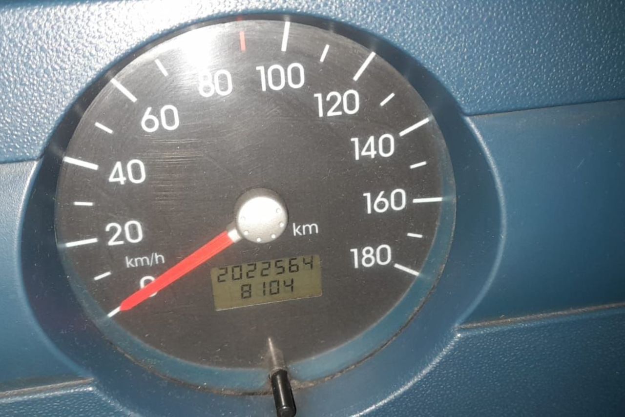 Volkswagen 8 150 - 07/07 6