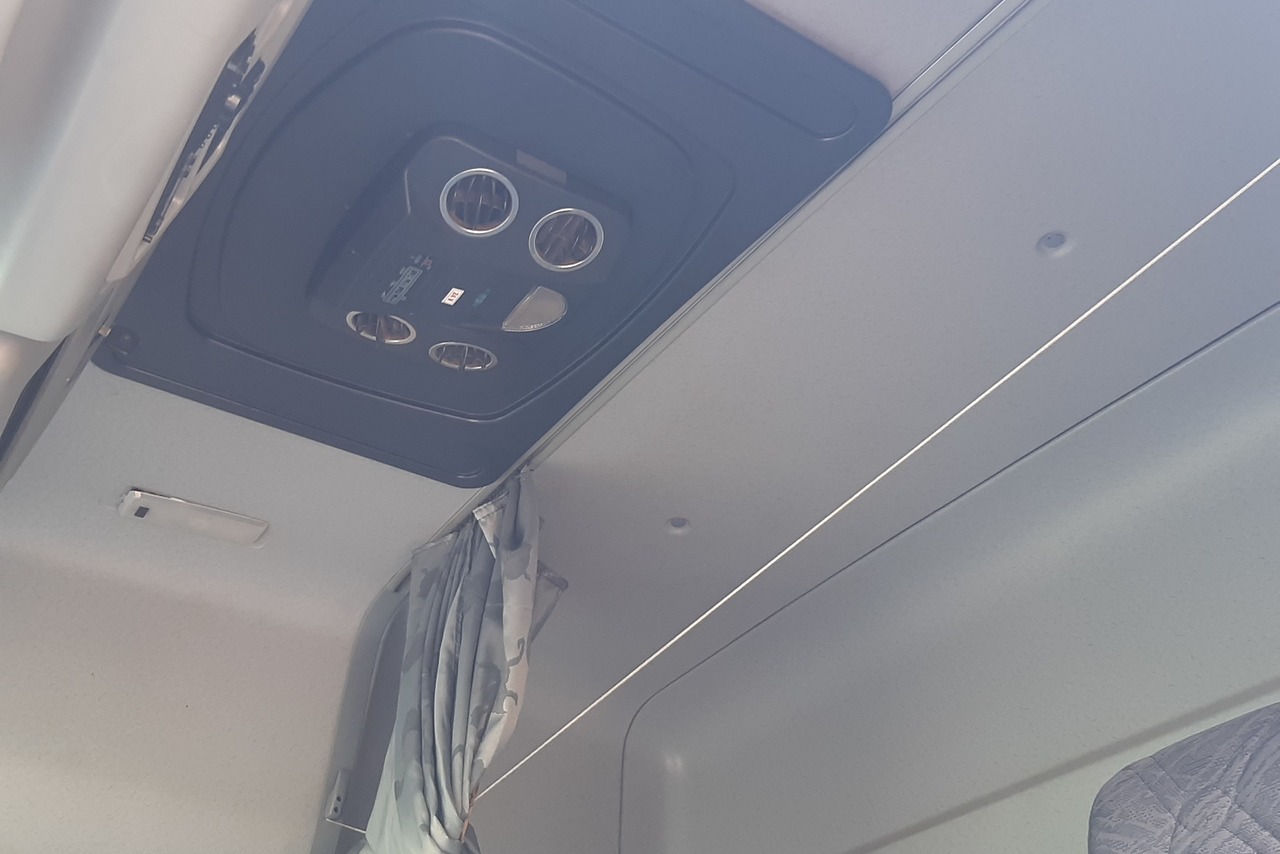 Mercedes Benz Atego 2425 - 09/09 7