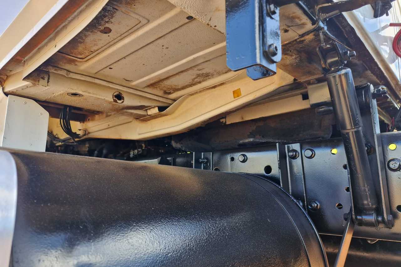 Mercedes Benz MB 1634 - 08/08 10