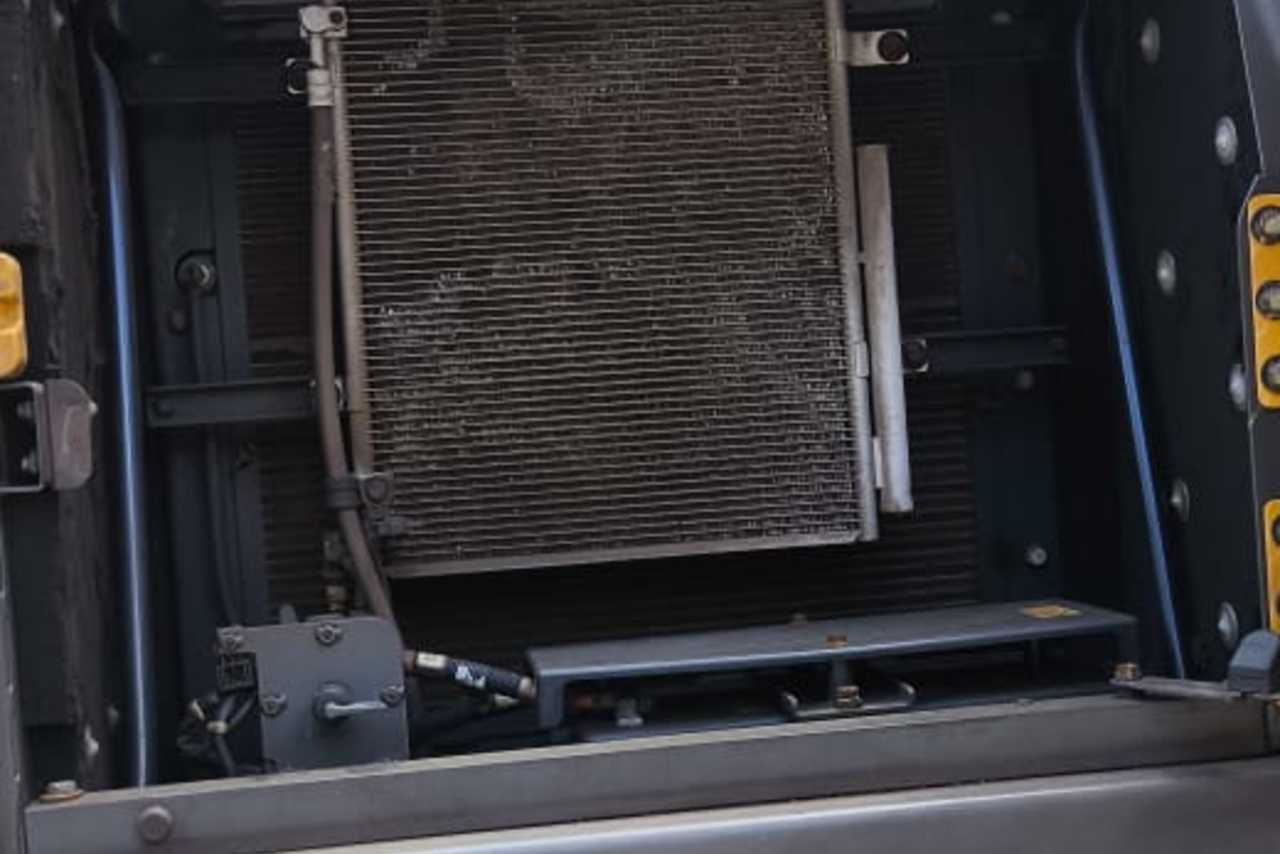Volvo EC220D - 22/22 14