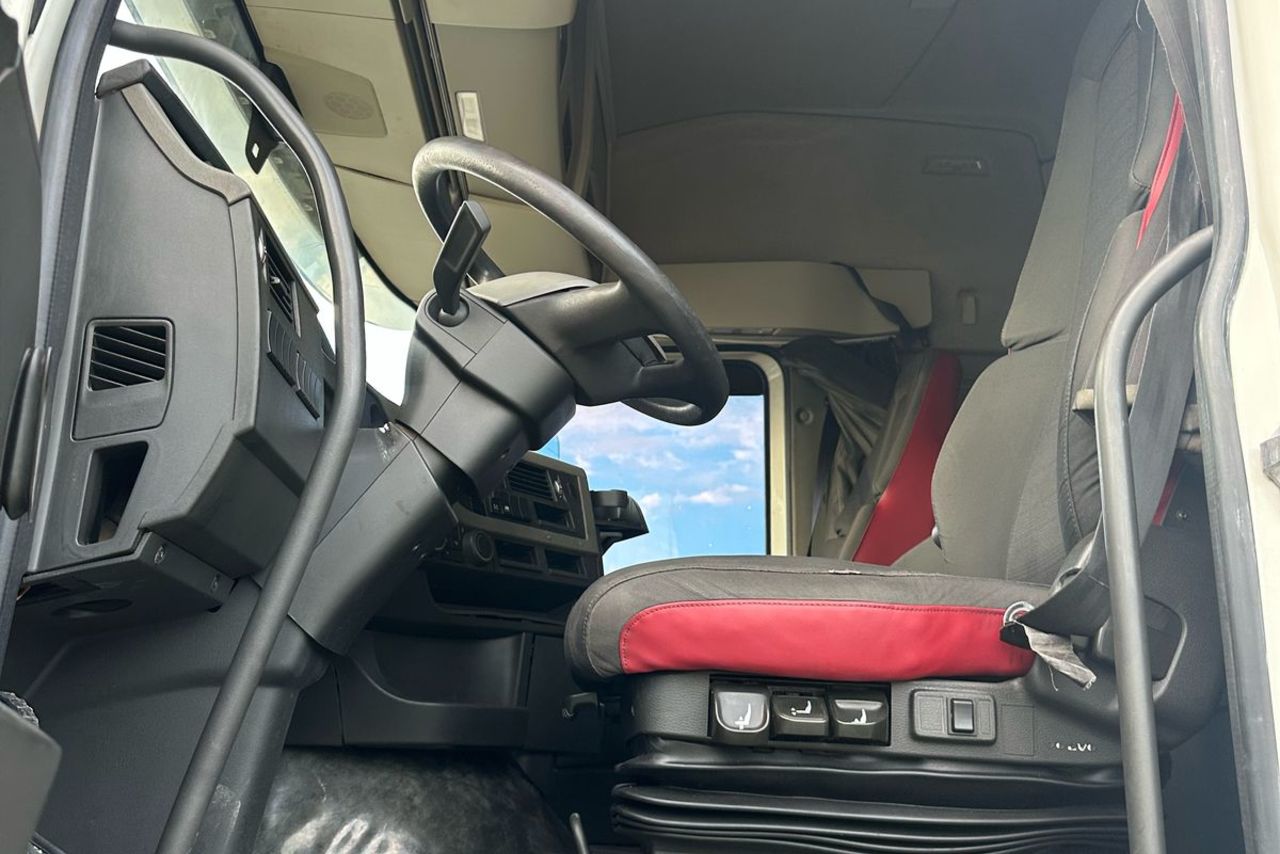 Volvo FH 540 - 20/20 23