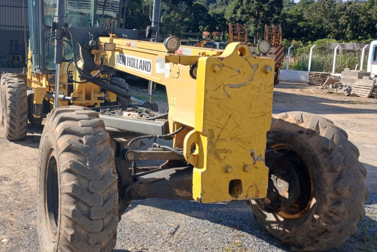 New Holland RG 170B - 09/09 16