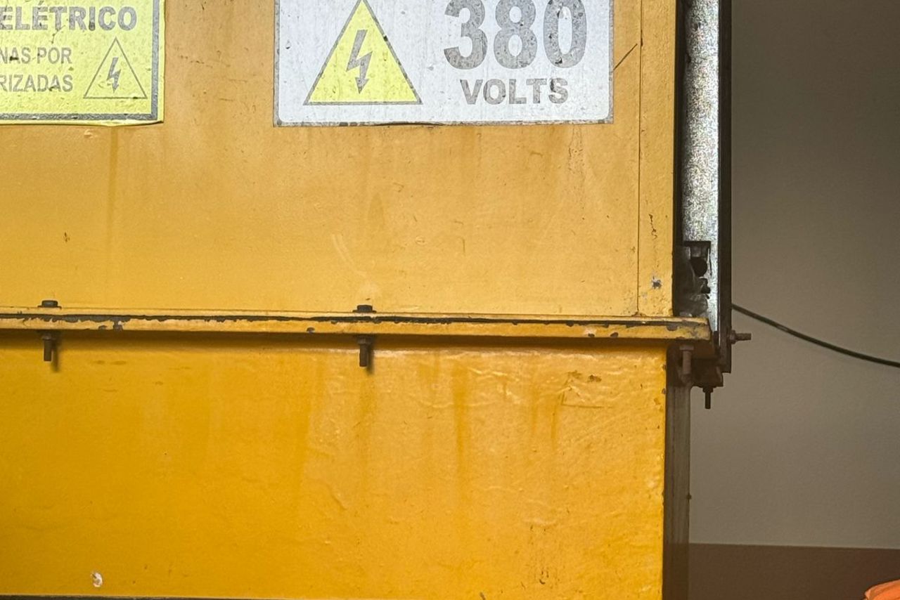 Caterpillar 1000 KVA - 82/82 9