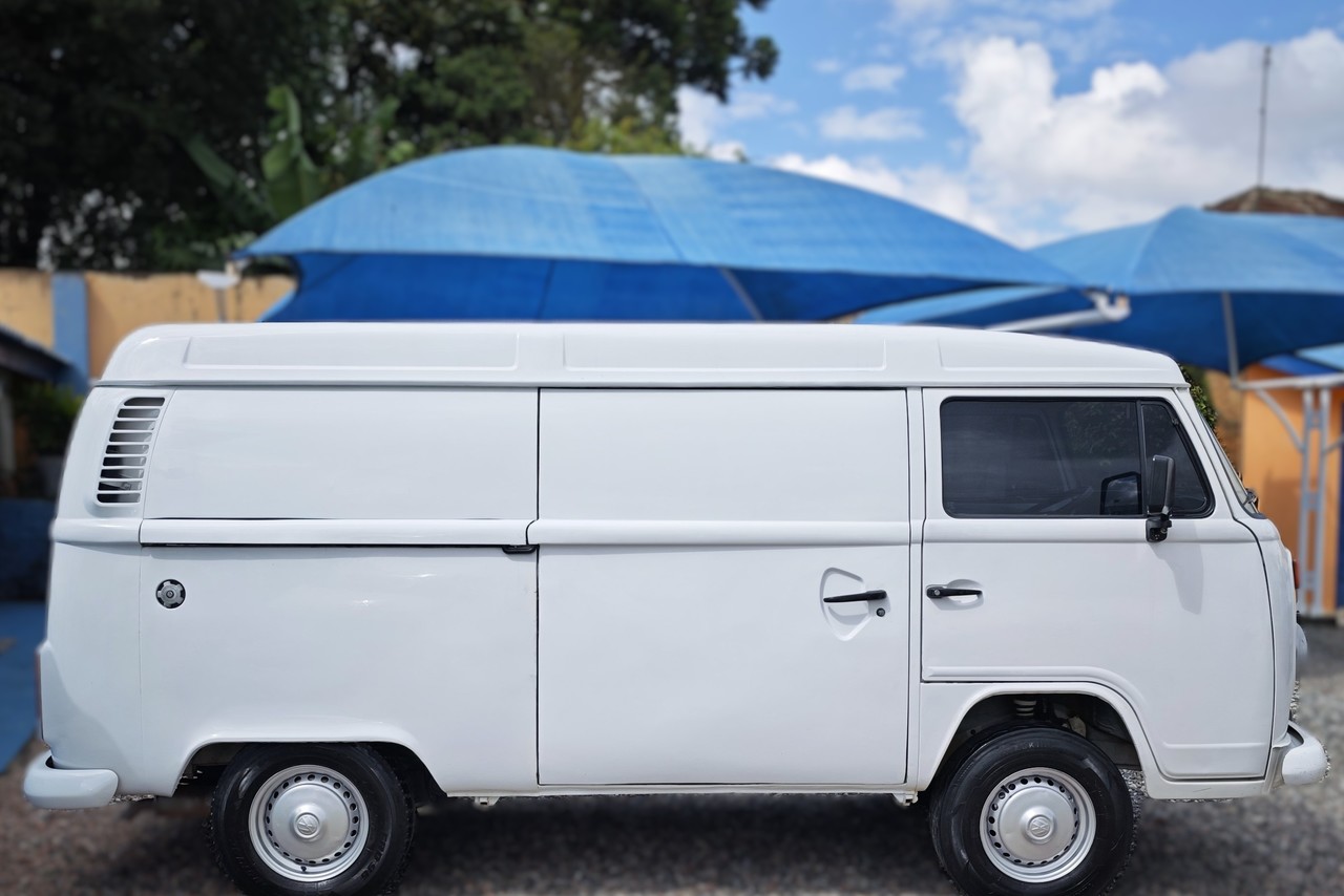 Volkswagen Kombi - 09/10 2