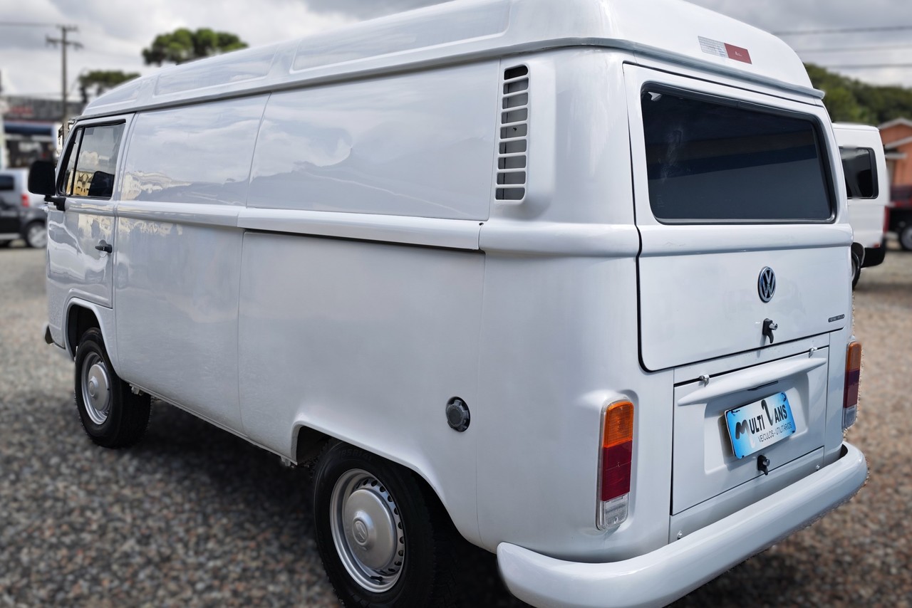 Volkswagen Kombi - 09/10 8
