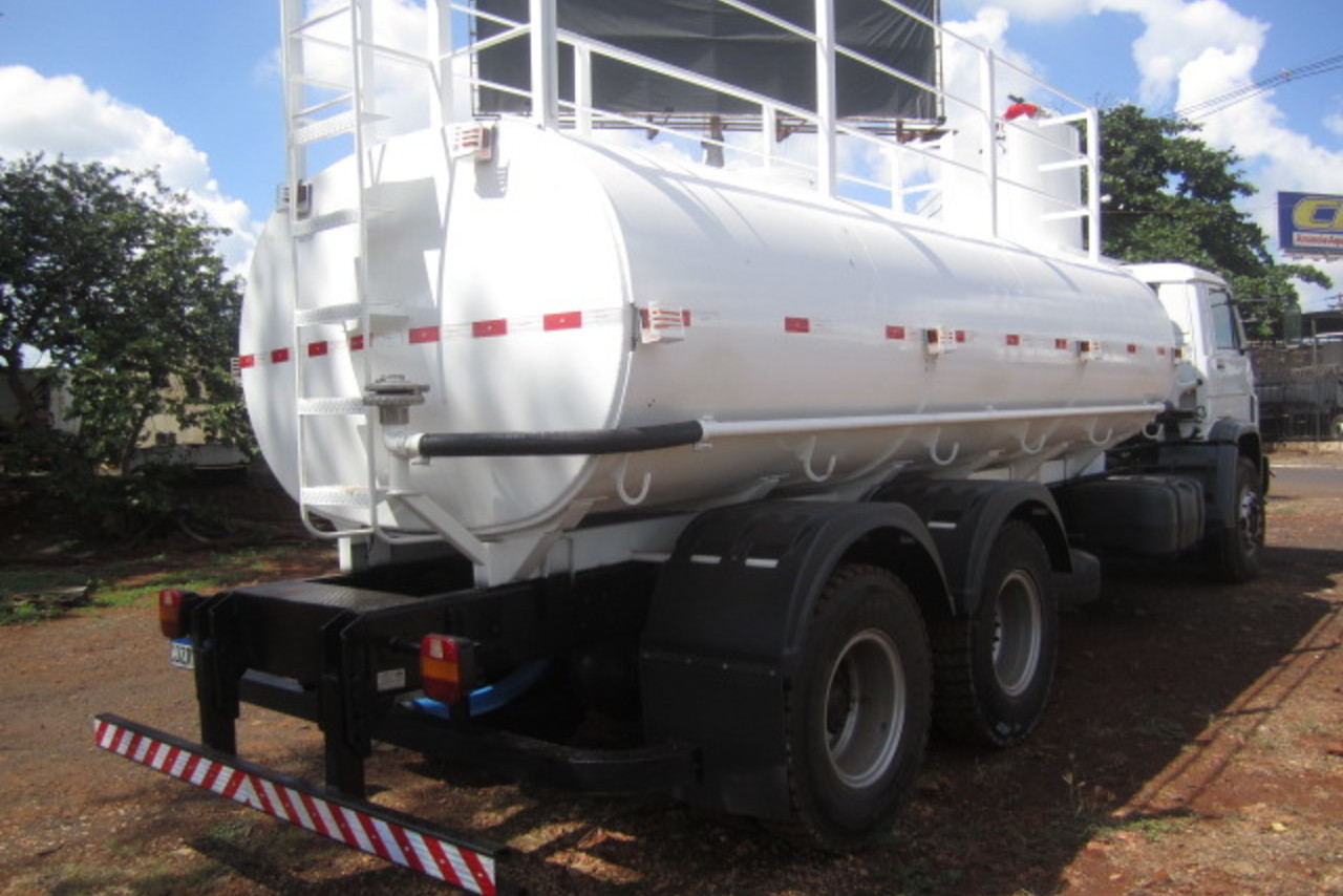 Volkswagen 26 220 - 02/02 3