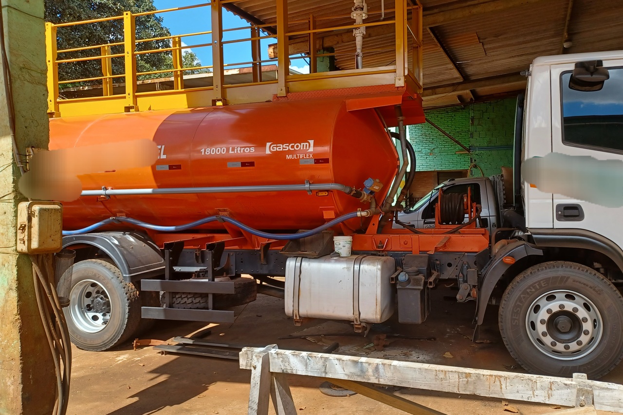 Iveco Tector 260 e30 - 19/19 2