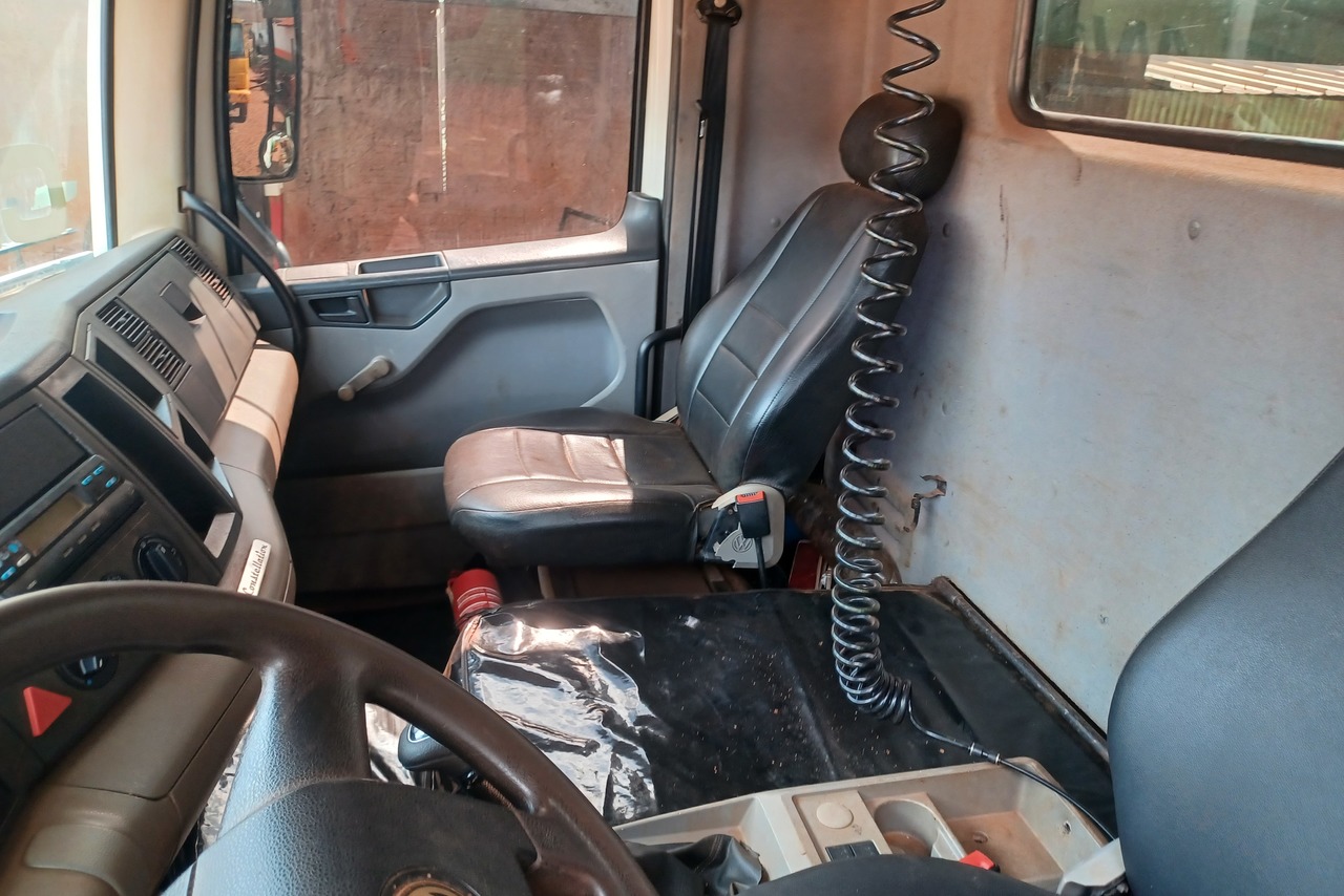 Volkswagen 26-260 E Constel. 6x4 - 11/12 4