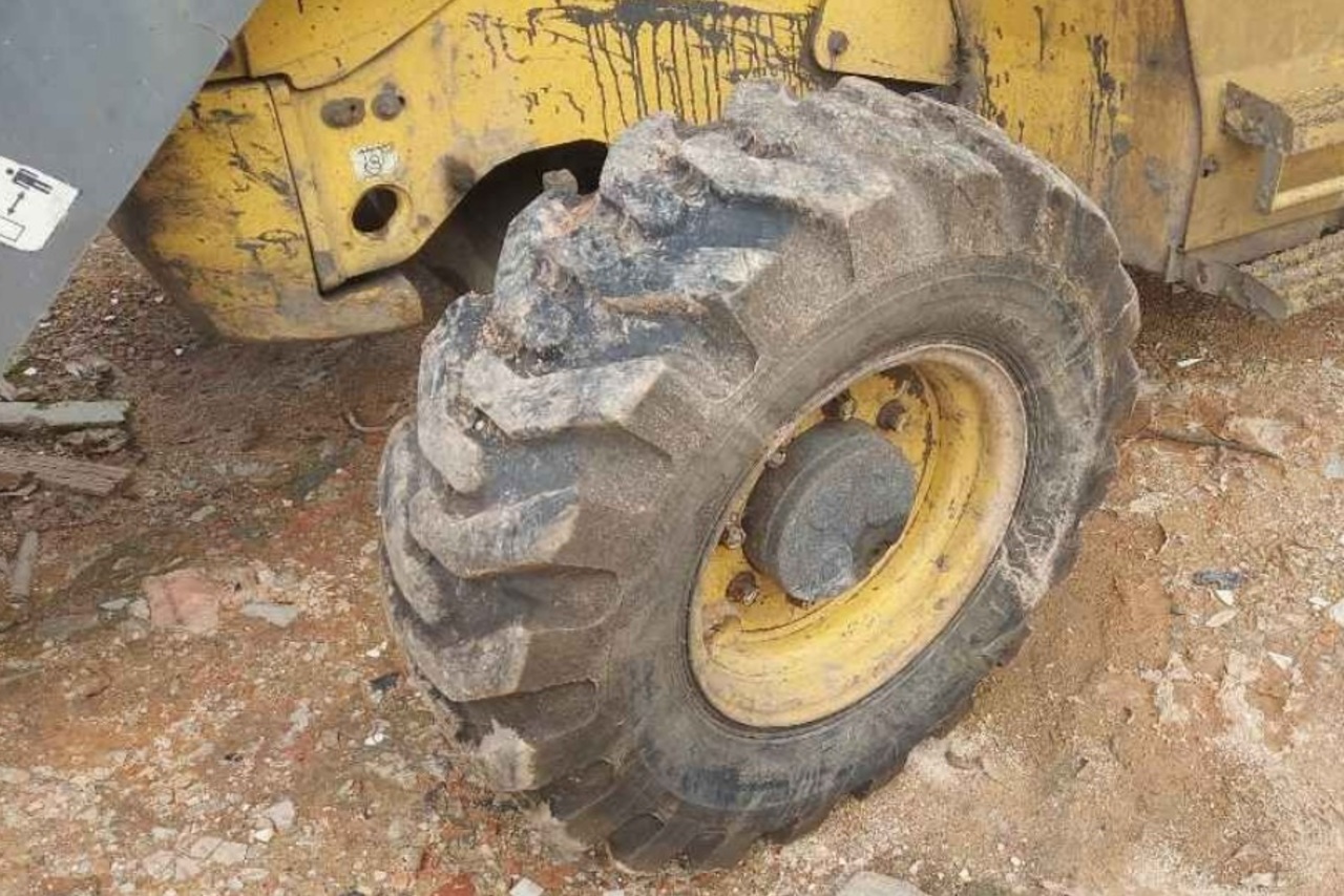 Volvo BL70B - 14/14 5