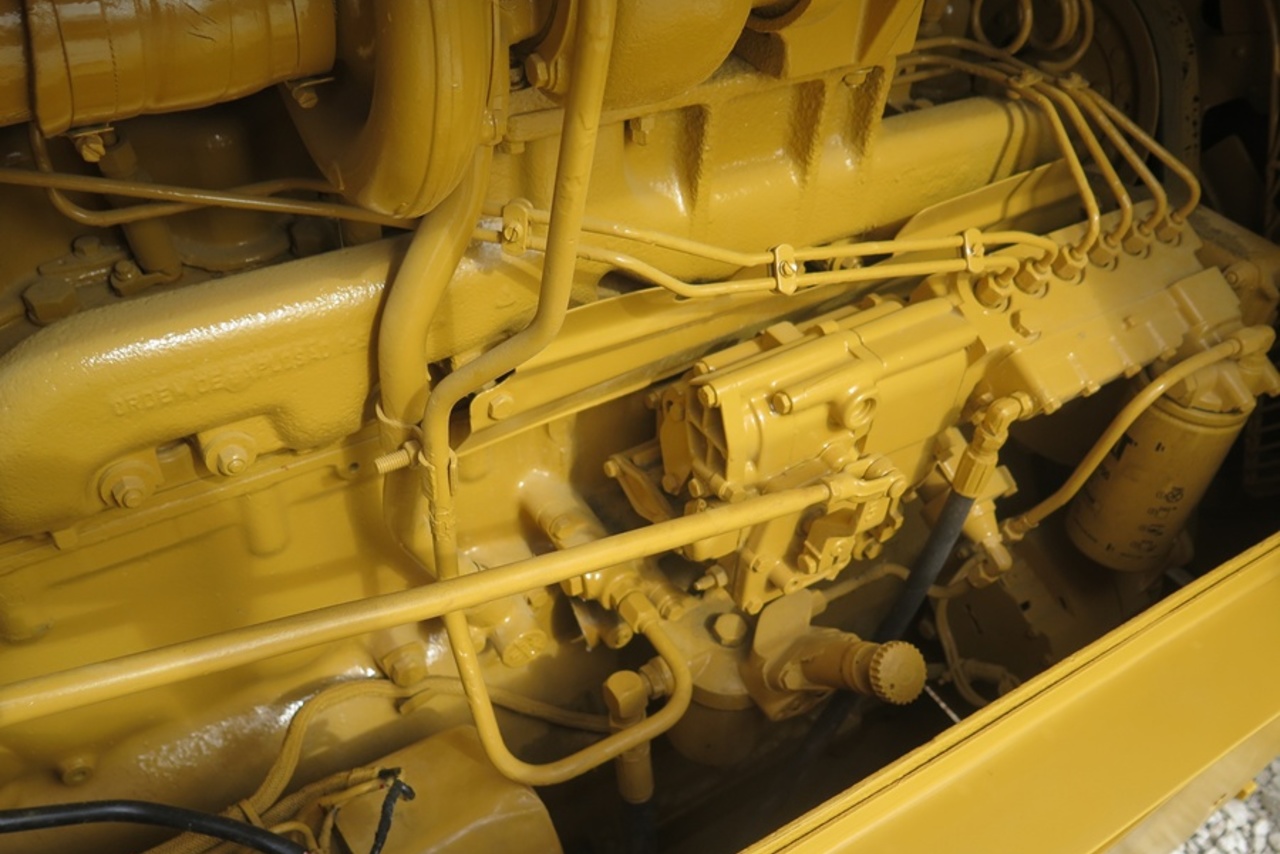 Caterpillar D6D - 94/94 2