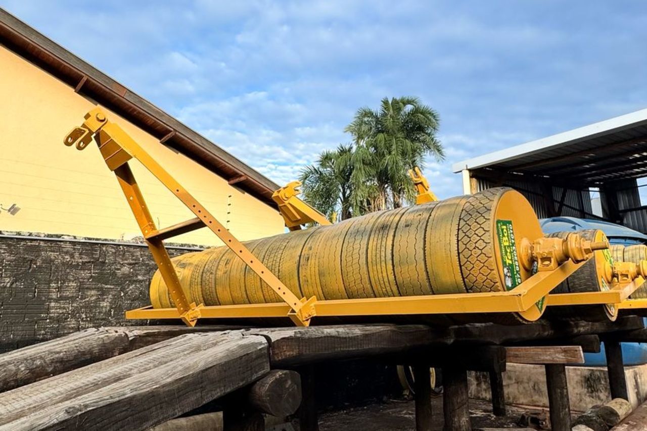 Tec Boi Compactador de Sementes - 24/24 3