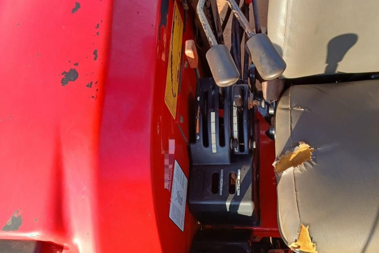 Massey Ferguson 4280 - 20/20 8