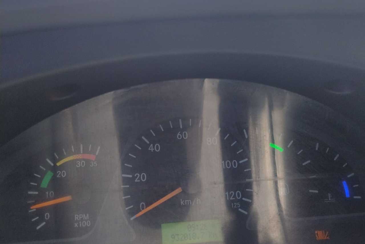 Mercedes Benz Accelo 915 - 08/09 9