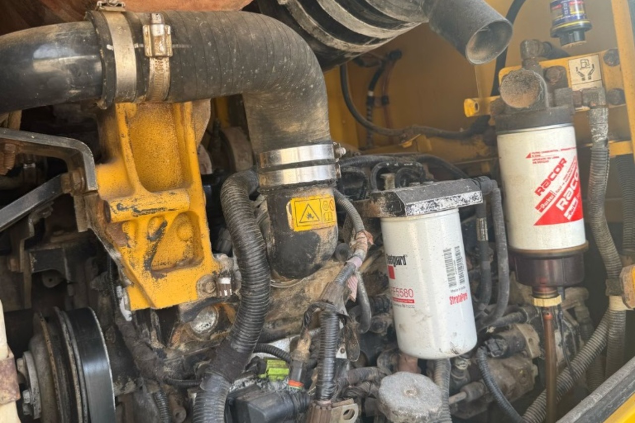 Komatsu WA200 - 20/20 6