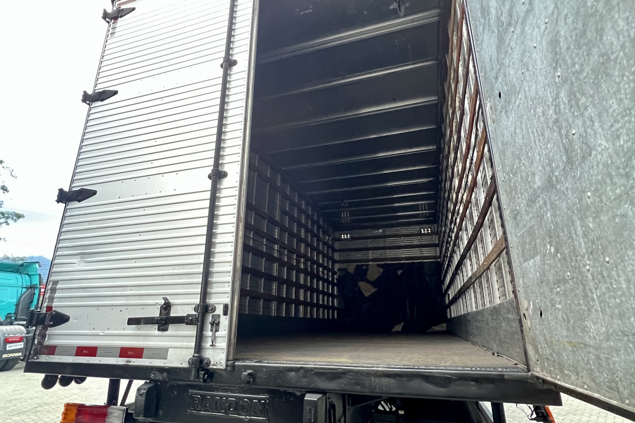 Ford Cargo1317 - 11/12 2