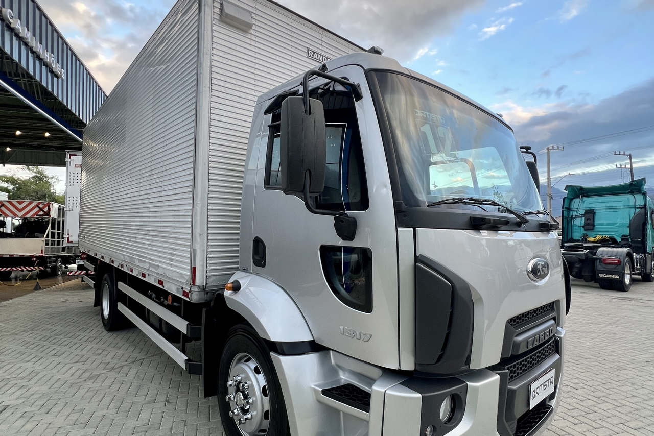 Ford Cargo1317 - 11/12 8