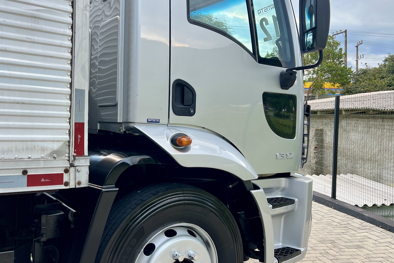 Ford Cargo1317 - 11/12 10