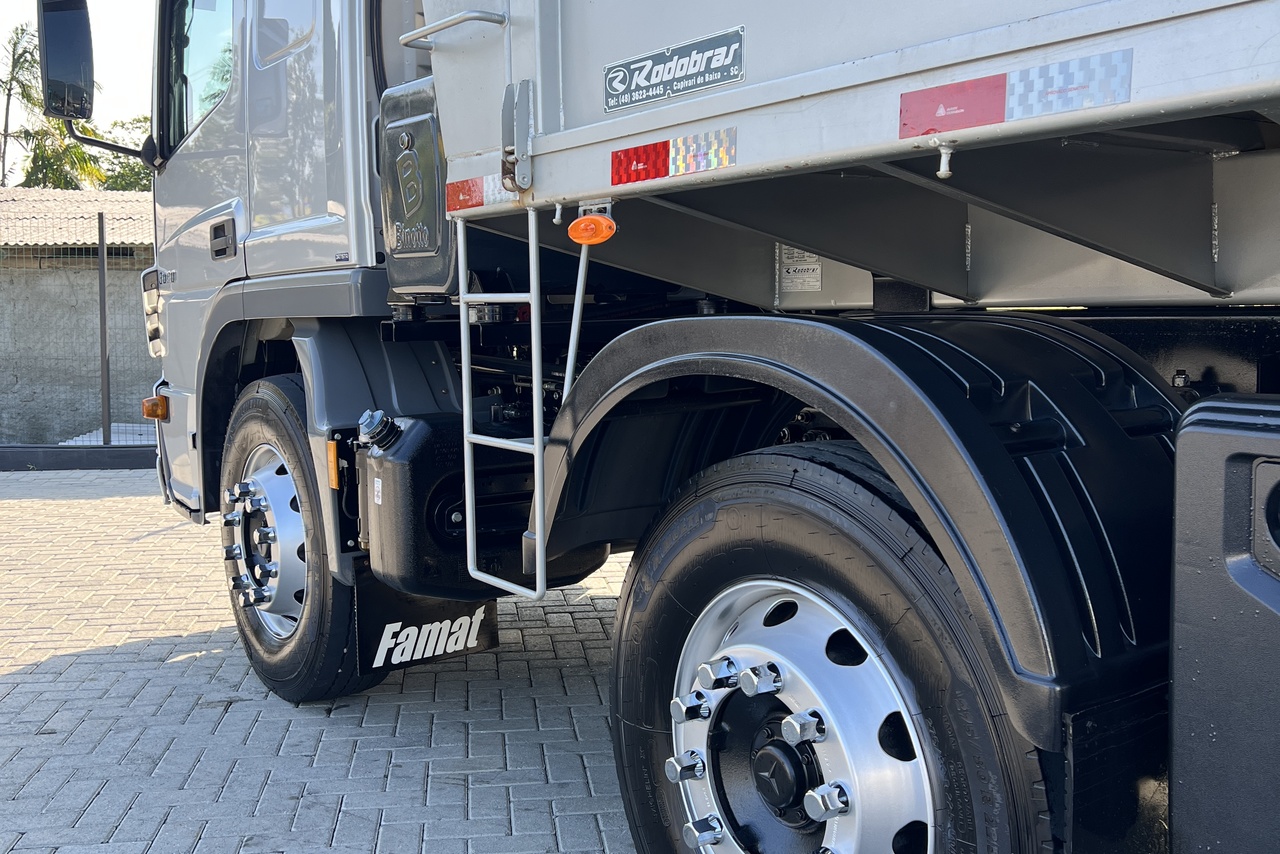 Mercedes Benz Atego 3030 - 20/21 8